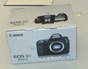 Canon EOS-5D Mark IV DSLR Camera Kit with Canon EF 24-70mm F4L IS USM Lens